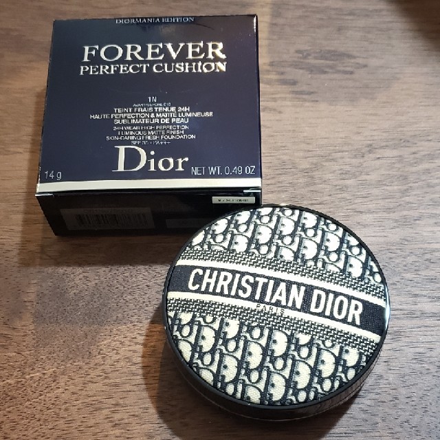 Dior(ディオール)のDior☆フォーエヴァー クッションファンデーションディオールマニア コスメ/美容のベースメイク/化粧品(ファンデーション)の商品写真