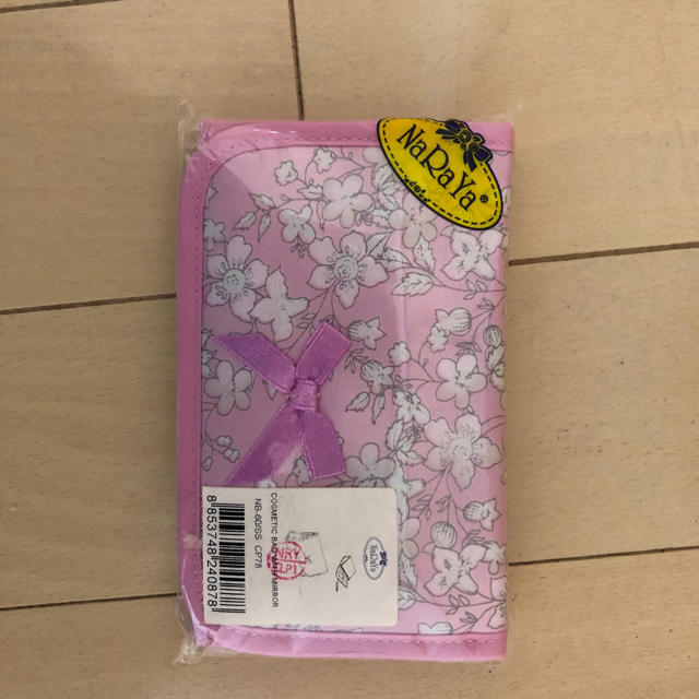 NaRaYa(ナラヤ)の新品　NARAYA　財布　ナラヤ　ピンク レディースのファッション小物(財布)の商品写真