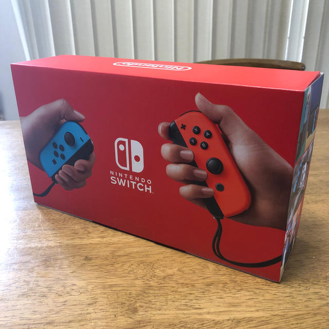 任天堂 Switch 本体 新型