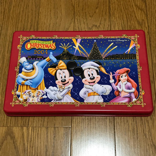 Disney(ディズニー)のTDL◆ハーバーサイドクリスマス 2004◆スーベニア ランチボックス エンタメ/ホビーのおもちゃ/ぬいぐるみ(キャラクターグッズ)の商品写真