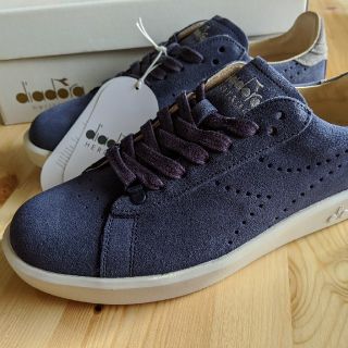 バーニーズニューヨーク(BARNEYS NEW YORK)のDiadora Heritage レザースニーカー　新品(スニーカー)