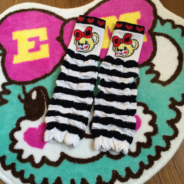 EARTHMAGIC(アースマジック)のアースマジック♡レッグウォーマー キッズ/ベビー/マタニティのキッズ服女の子用(90cm~)(その他)の商品写真