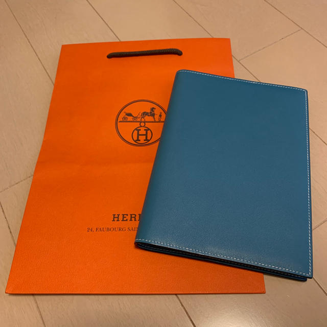 スケジュール帳　エルメス　HERMES アジャンダカバー　レフィル二ヶ所差込式　