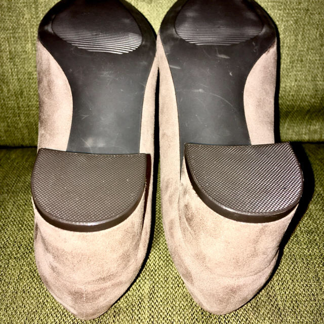 GU(ジーユー)の未使用✩⃛マシュマロ スクエア パンプス 22.5cm レディースの靴/シューズ(ハイヒール/パンプス)の商品写真