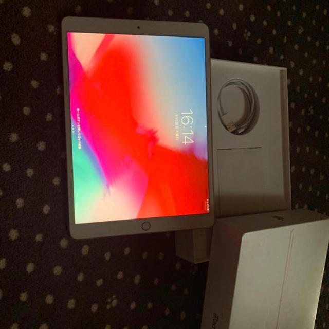 超歓迎された iPadAIR3 64 タブレット 超歓迎された iPadAIR3 64 タブレット