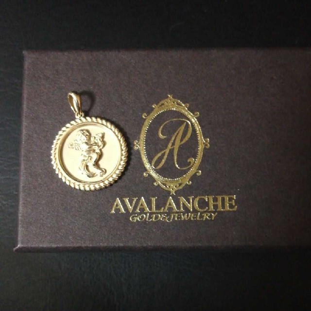 AVALANCHE(アヴァランチ)のアヴァランチ　エンジェル　10k　イエローゴールド メンズのアクセサリー(ネックレス)の商品写真