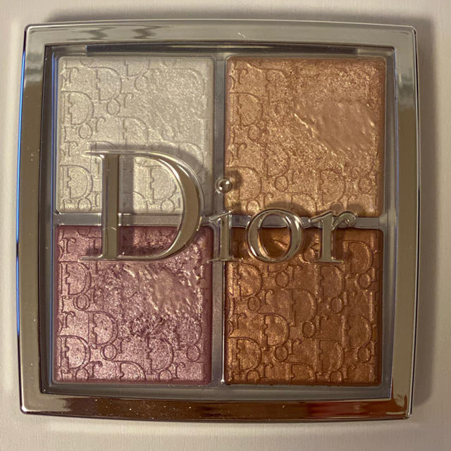 Dior(ディオール)のDiorディオール　フェイスグロウパレット コスメ/美容のベースメイク/化粧品(フェイスカラー)の商品写真