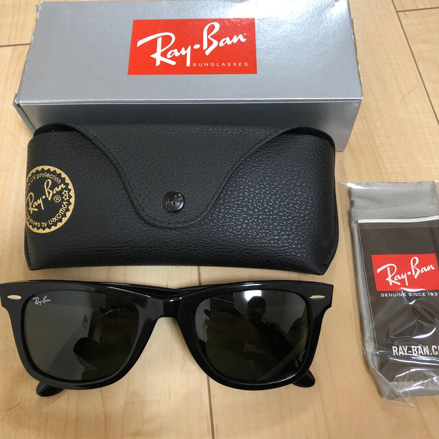 RayBan