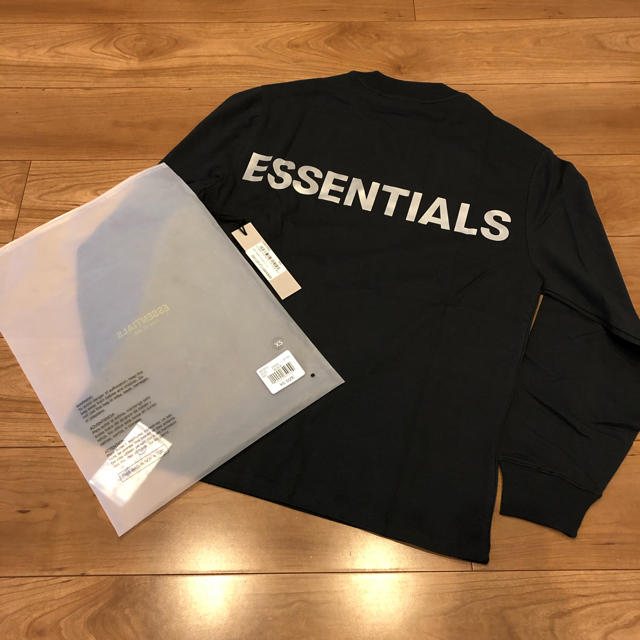 FOG fear of god essentials  ロンT