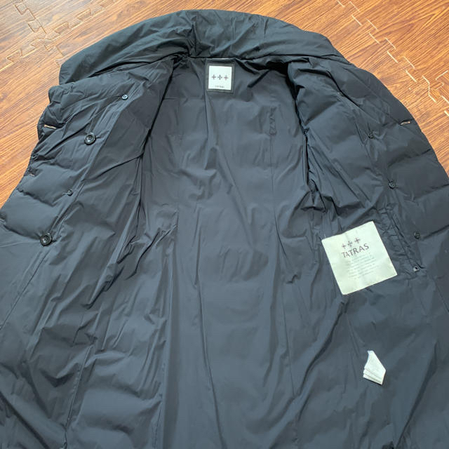 TATRAS(タトラス)のハンガー付き/タトラス　ダウンコート　サイズ　01 黒 レディースのジャケット/アウター(ダウンコート)の商品写真