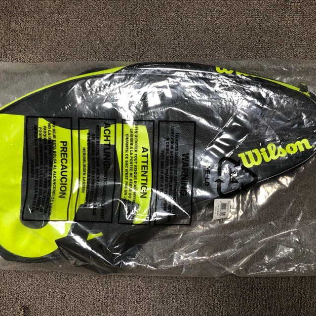 wilson(ウィルソン)のWilson ラケットバック　新品　tonta様専用 スポーツ/アウトドアのテニス(バッグ)の商品写真