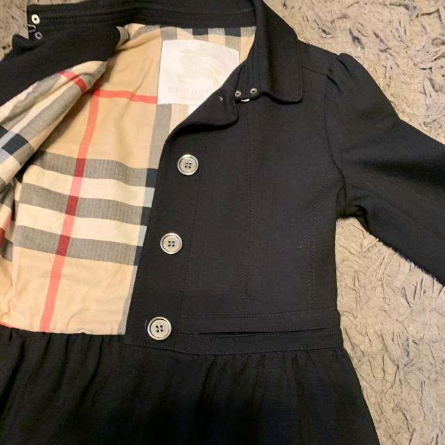 BURBERRY(バーバリー)のバーバリー子供ジャケット キッズ/ベビー/マタニティのキッズ服女の子用(90cm~)(ジャケット/上着)の商品写真