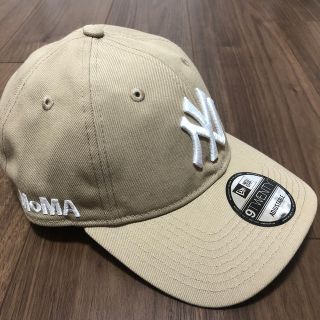 モマ(MOMA)のMoMA NEW ERA キャップ キャメル(キャップ)