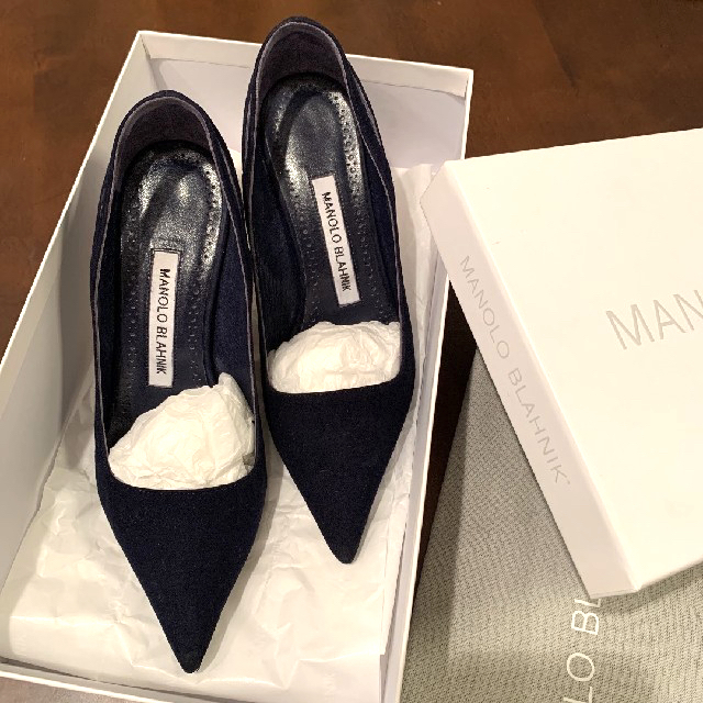 超歓迎 MANOLO BLAHNIK - 完売色!マノロブラニク 34 ブルー パープス
