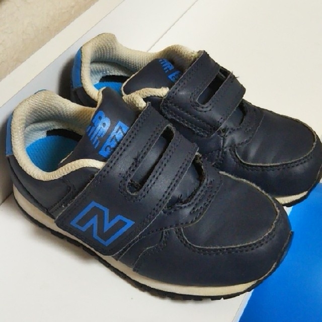 New Balance(ニューバランス)の★美品★ニューバランス　16.0　記名なし キッズ/ベビー/マタニティのキッズ靴/シューズ(15cm~)(スニーカー)の商品写真