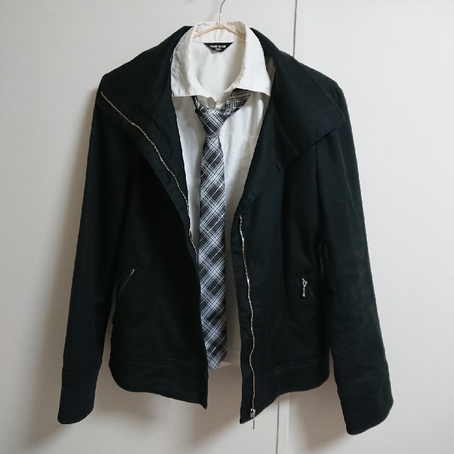 男子150 ジャケット、シャツ、ネクタイ キッズ/ベビー/マタニティのキッズ服男の子用(90cm~)(ドレス/フォーマル)の商品写真