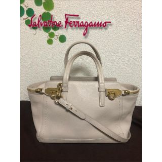 サルヴァトーレフェラガモ(Salvatore Ferragamo)のフェラガモ  レザー  ハンドバッグ／ショルダーバッグ  ガンチーニ　2way(ショルダーバッグ)