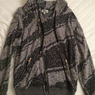 希少✴️ ヴィンテージ VIVIENNE WESTWOOD　パーカー　刺繍 Vivienne Westwood（パーカー）のフリマアイテム一覧