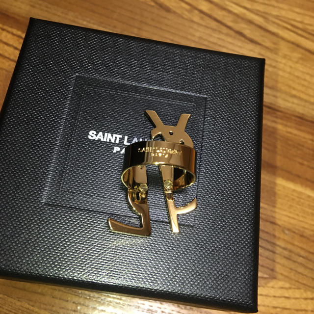 Saint Laurent(サンローラン)の【新品】Yves Saint Laurent リング　 レディースのアクセサリー(リング(指輪))の商品写真