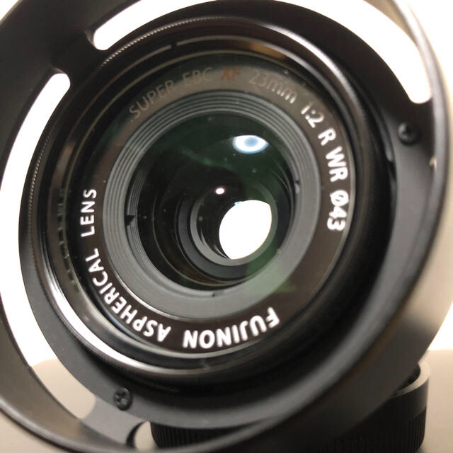 予約済FUJIFILM XF23mm WR別売メタルフード付き＋保護レンズ付き