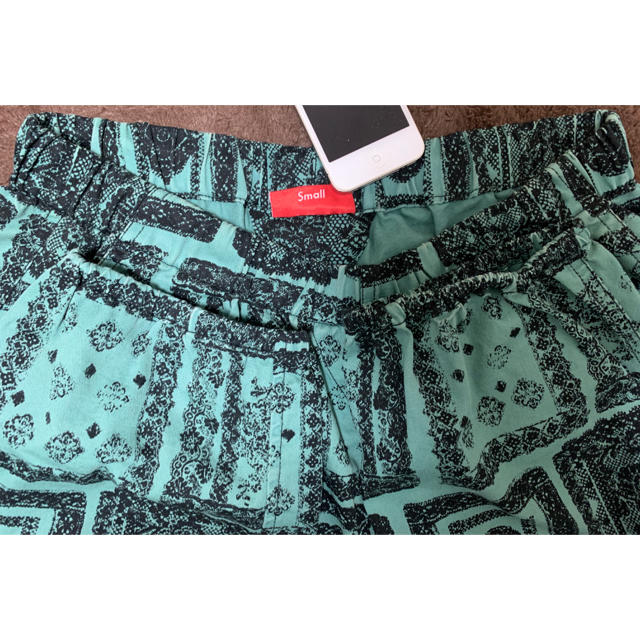 Supreme(シュプリーム)のS laces pant green supreme メンズのパンツ(その他)の商品写真