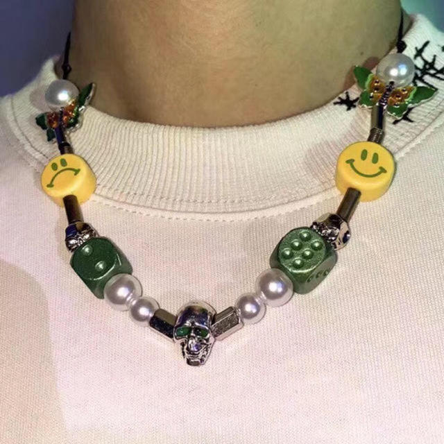 Supreme(シュプリーム)のクリスマス限定  EVAE+ SMILEY PEARL NECKLACE メンズのアクセサリー(ネックレス)の商品写真