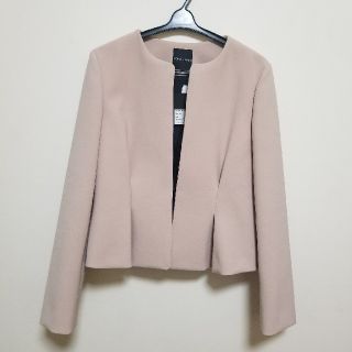 バーニーズニューヨーク(BARNEYS NEW YORK)の【新品未使用】ヨーコチャン　YOKO CHAN ノーカラーショートジャケット(ノーカラージャケット)