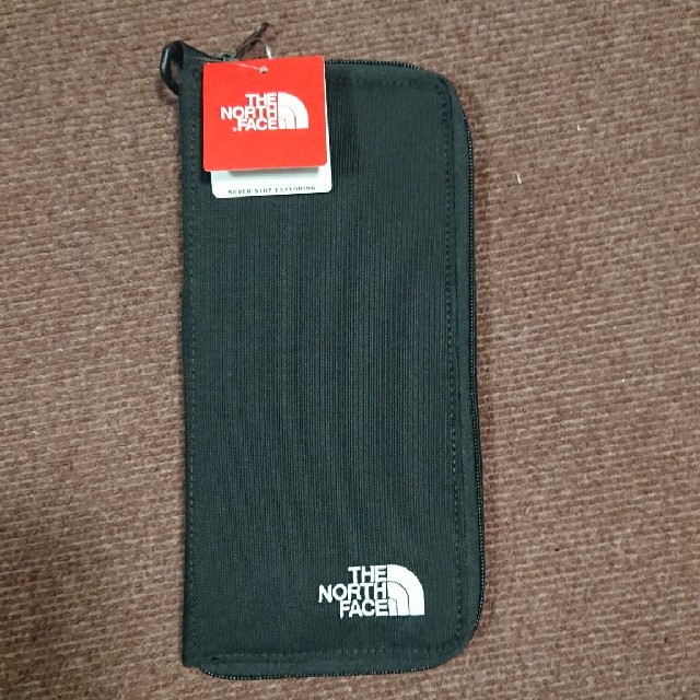 Supreme(シュプリーム)のsupreme TNF  arc logo organizer メンズのファッション小物(長財布)の商品写真