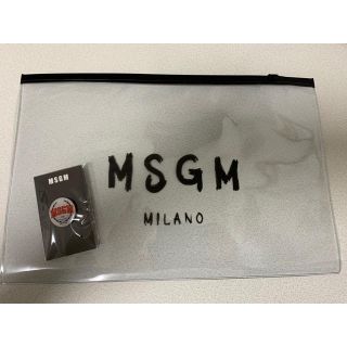 エムエスジイエム(MSGM)の新品未使用　MSGM ナイロンバッグ　ピンバッジ (ハンドバッグ)