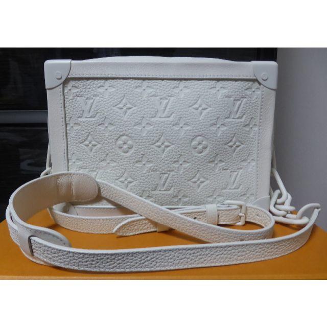 LOUIS VUITTON(ルイヴィトン)のルイヴィトン ソフトトランク ホワイト  トリヨンレザー ヴァージルアブロー  メンズのバッグ(ショルダーバッグ)の商品写真