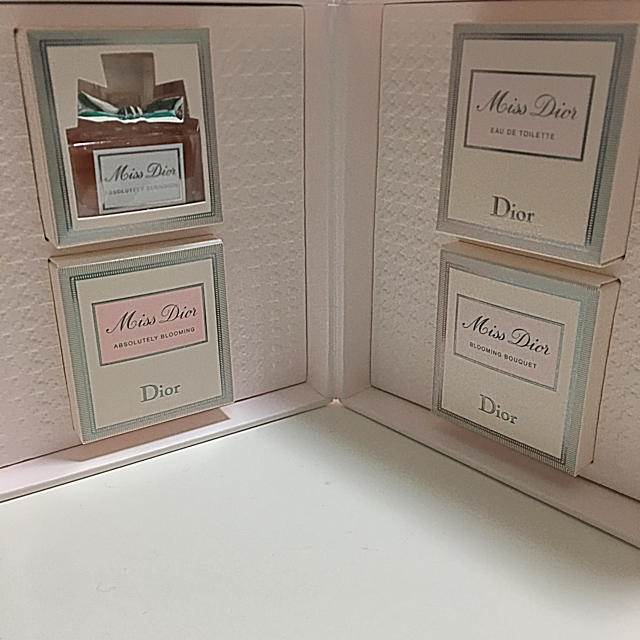 Dior(ディオール)のDiorミニ香水セット コスメ/美容の香水(香水(女性用))の商品写真