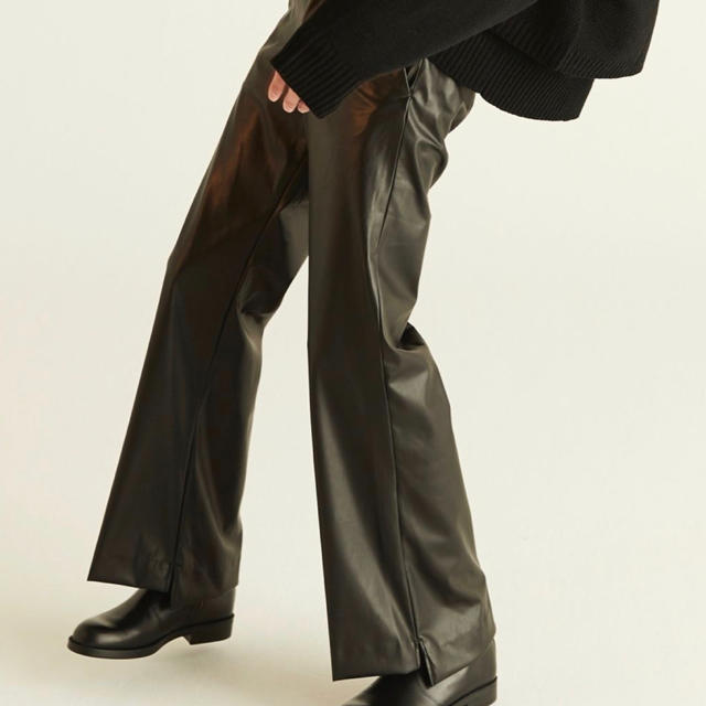 Fake Leather Both sides slit flare pants