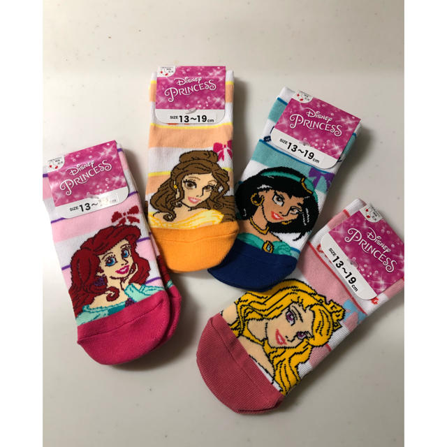人気沸騰 Disney ディズニープリンセス 靴下 4足セット 靴下 タイツ S Hail Qa