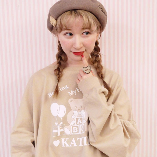 Katie SOUVENIR BEAR long tee ロンT トップス