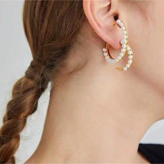 ドゥーズィエムクラス(DEUXIEME CLASSE)のperl foop pierce(ピアス)