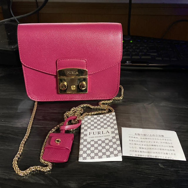 Furla(フルラ)のMO様専用　FURLA ショルダーバック　メトロポリス レディースのバッグ(ショルダーバッグ)の商品写真