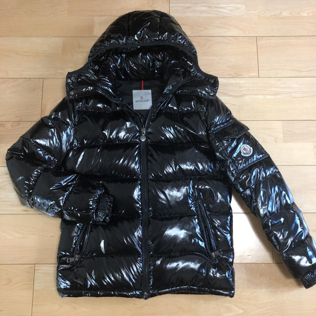 MONCLER(モンクレール)のモンクレール マヤ サイズ2 メンズのジャケット/アウター(ダウンジャケット)の商品写真