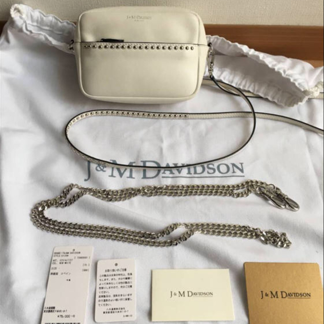 バッグJ&M DAVIDSON　リップスティック ポシェット ウィズ スタッズ白