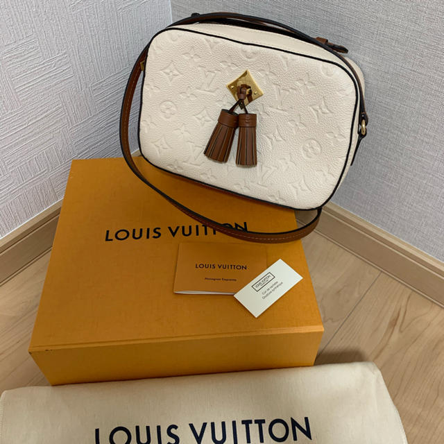 LOUIS VUITTON(ルイヴィトン)のルイヴィトン  サントンジュ レディースのバッグ(ショルダーバッグ)の商品写真