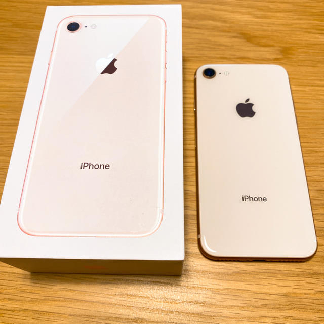 《SIMフリー済》iPhone8 64ｷﾞｶﾞ ゴールド スマートフォン本体