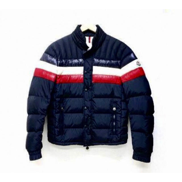 MONCLER(モンクレール)のモンクレール　MENUIRE ブラック メンズのジャケット/アウター(ダウンジャケット)の商品写真