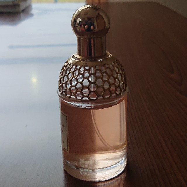 GUERLAIN(ゲラン)のaki様専用化■ゲラン アクア アレゴリア パッシフローラ■75ml  コスメ/美容の香水(香水(女性用))の商品写真