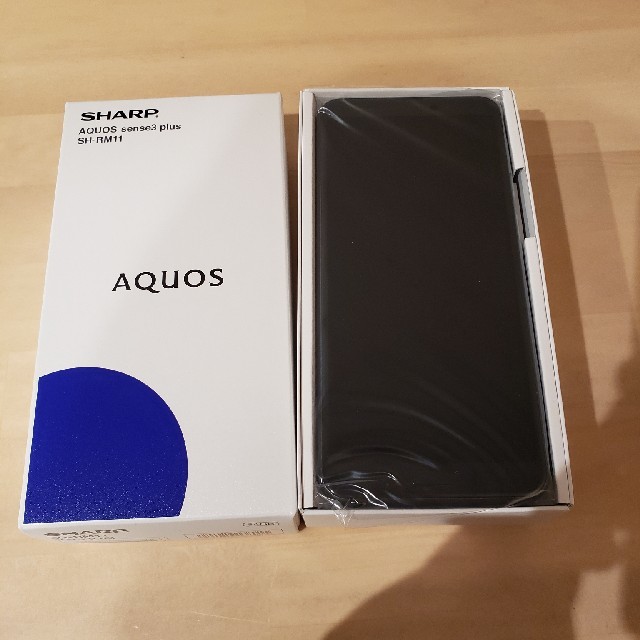 AQUOS(アクオス)のAQUOS sense3 plus ブラック 新品未使用 スマホ/家電/カメラのスマートフォン/携帯電話(スマートフォン本体)の商品写真