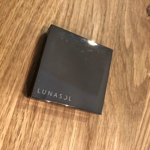 LUNASOL(ルナソル)のLUNASOL アイリキッドベース コスメ/美容のベースメイク/化粧品(その他)の商品写真