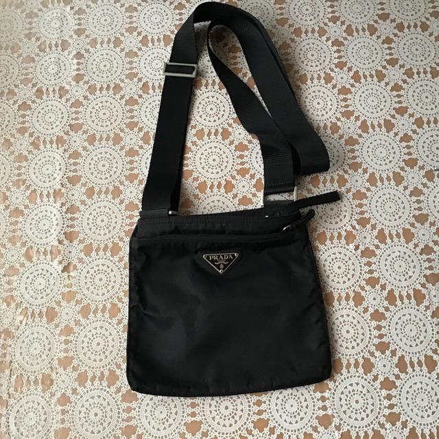 正規品!PRADAショルダーバッグ‼️
