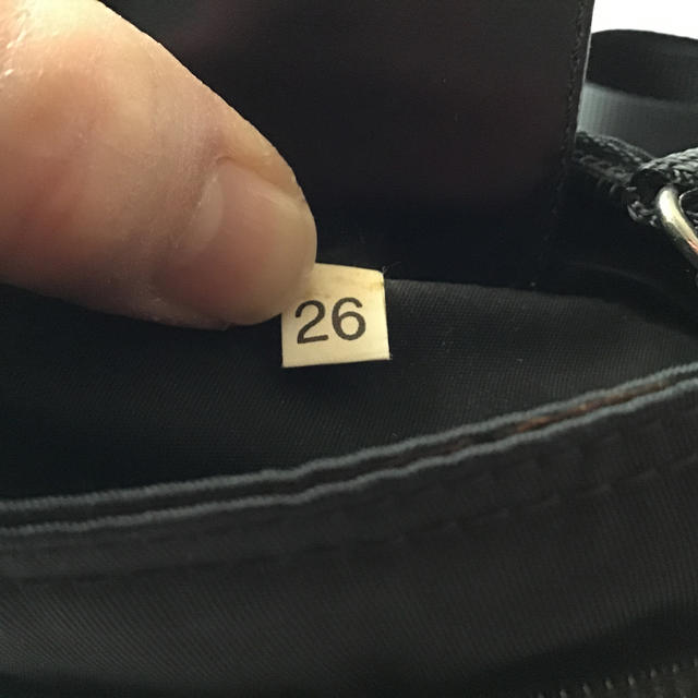 正規品!PRADAショルダーバッグ‼️ 2