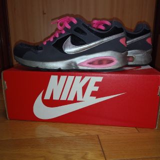 ナイキ(NIKE)のNIKE AIR MAX COLISEUM RCR(スニーカー)