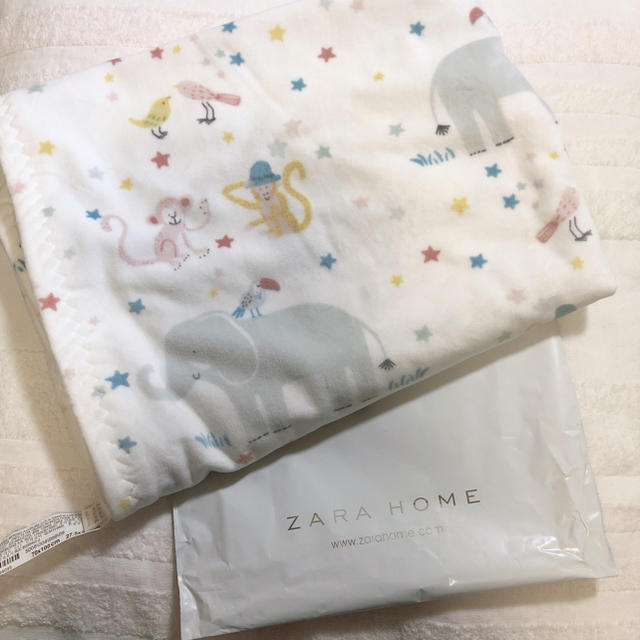 ZARA HOME(ザラホーム)のZARAホーム ブランケット キッズ/ベビー/マタニティのこども用ファッション小物(おくるみ/ブランケット)の商品写真