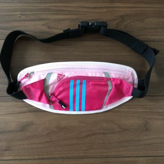 アディダス(adidas)のadidas  ランニングbag(ショルダーバッグ)