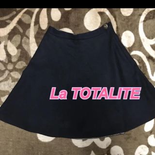 ラトータリテ(La TOTALITE)のLa TOTALITE 上品膝丈スカート(ひざ丈スカート)